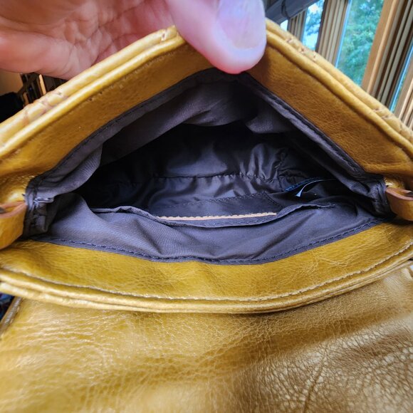 Banana Republic Gold Quilted Mini Shoulder Bag - Picture 13 of 14